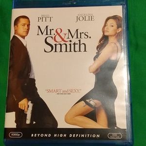 Mr & Mrs Smith. Action movie Blue ray